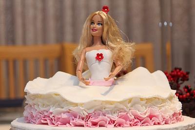 Princess turns 21  - Cake by MyCreations