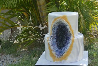 Geode Fondant Cake - Cake by Foxin Cakeland
