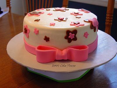 Simple Birthday  - Cake by Sara's Cake House