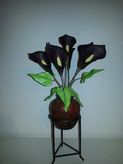 Deep Purple Calla Lily - Cake by Weys Cakes