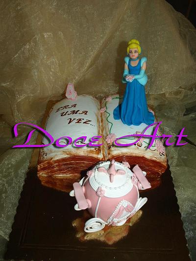 Once upon a time.... - Cake by Magda Martins - Doce Art