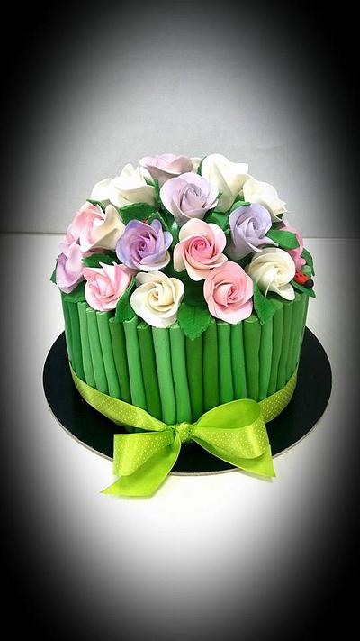 Roses bouquet cake - Cake by Silvia Tartari