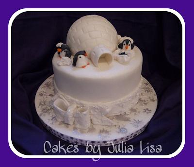 Christmas Igloo Cake with penguins 2 - Cake by Cakes by Julia Lisa