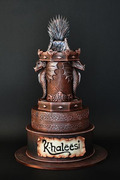 Game of Thrones - Cake by ArchiCAKEture