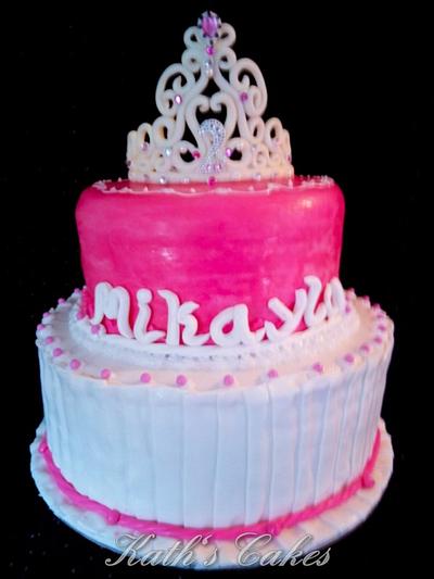 Mikayla's Tiara - Cake by Cakemummy
