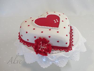 Anniversary heart - Cake by akve