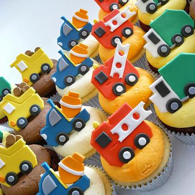 Truck Cupcakes  - Cake by The Cup Cake Taste 