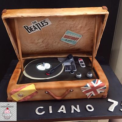 Phonograph cake. - Cake by Laura's Bakery