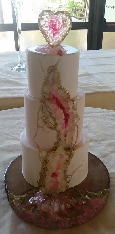 Geode wedding cake - Cake by ArtDolce - Cake Design