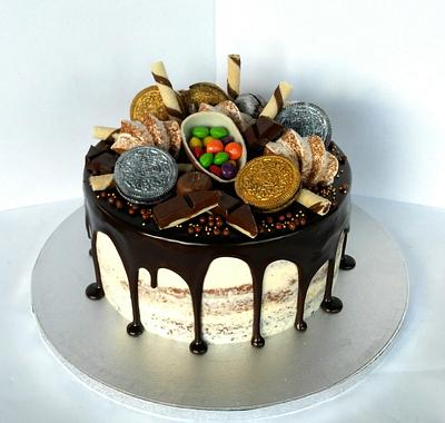 Chocolate surpise - Cake by Dari Karafizieva
