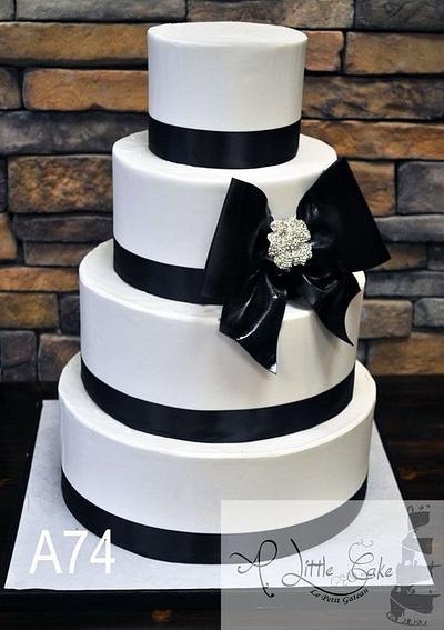 Chic Black And White Wedding Cake - Cake by Leo Sciancalepore