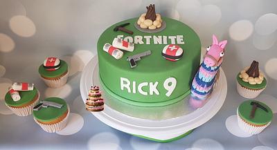 Fortnite - Cake by Pluympjescake