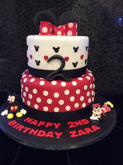Mickey and Minnie  - Cake by Lanamaycakes
