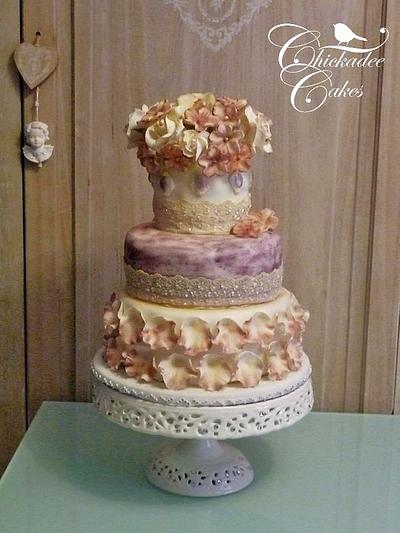 romantic wedding cake - Cake by Chickadee Cakes - Sara