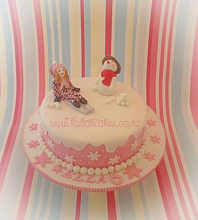 Skiing, snowballs and the snowman. - Cake by Fantail Cakes
