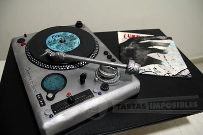 The cure "Sleep when I'm dead" - Cake by Tartas Imposibles