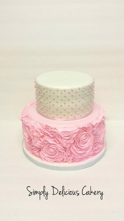 Pink ruffle cake - Cake by Simply Delicious Cakery