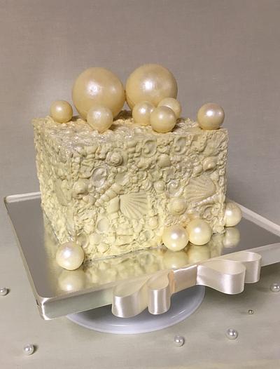 Pearls - Cake by Oksana Kliuiko