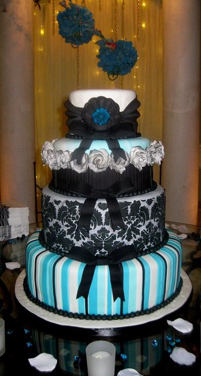 Melissa's cake - Cake by Shelley O'Hara Plunkett