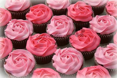 Pink Rose Swirls - Cake by Cupcations