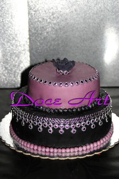 Purple diamonds cake - Cake by Magda Martins - Doce Art