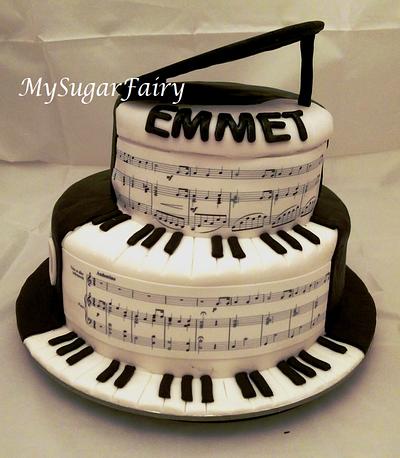 Piano cake - Cake by MySugarFairyCakes