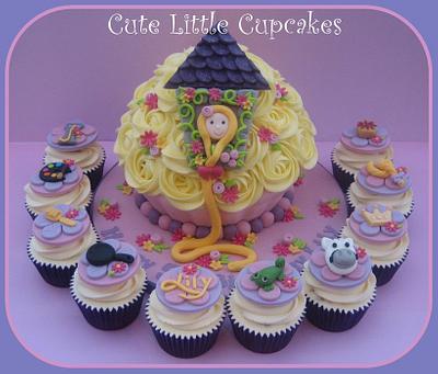'Tangled' Cupcakes - Cake by Heidi Stone