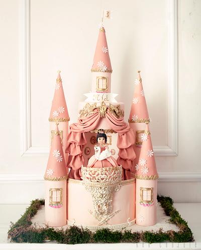 Castle Cake - Cake by Kek Couture