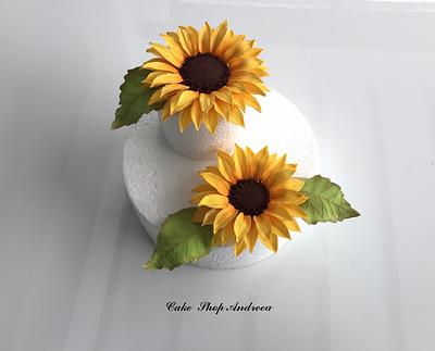 sugar sunflowers - Cake by lizzy puscasu 