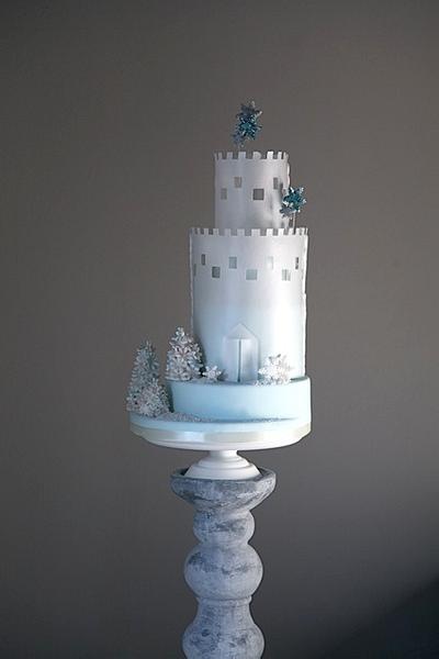 Winter Castle Cake - Cake by MariannaFeltrinelli