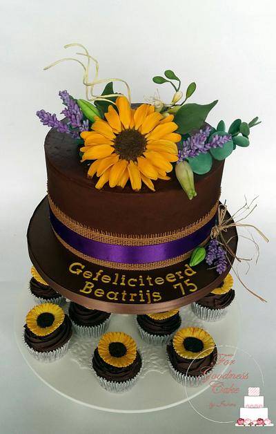 Sunflower and lavender - Cake by For Goodness Cake by Inkeri
