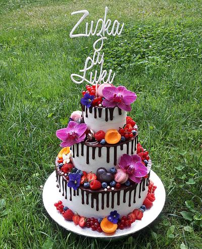 Wedding cake - Cake by MaggiesCakes