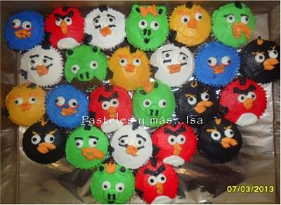 ANGRY BIRDS - Cake by Pastelesymás Isa
