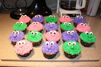 Fuzzy Monster Cupcakes - Cake by Michelle