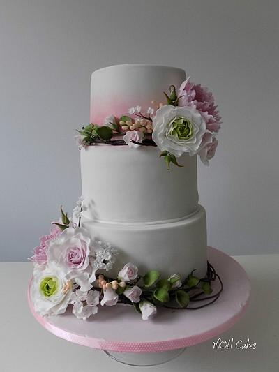 Flowers - Cake by MOLI Cakes