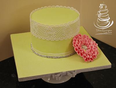 Pink flower - Cake by cakesbysilvia1