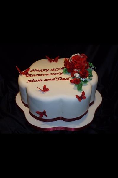 Mum and Dad's Ruby wedding anniversary cake - Cake by Altie
