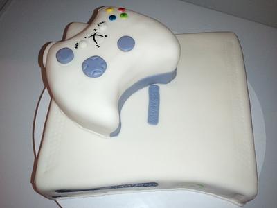 XBox Cakes - Cake by Tiffany