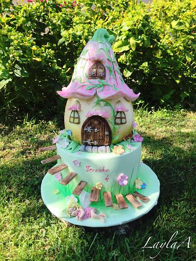 Fairy house - Cake by Layla A