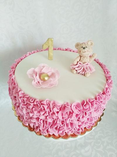Pink birthday cake - Cake by Vebi cakes