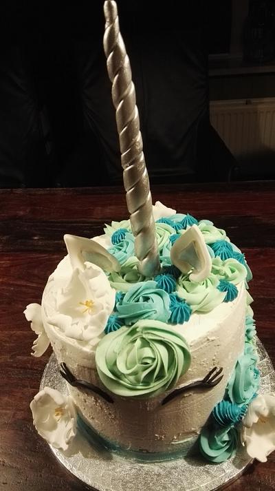 Unicorn birthdaycake - Cake by Taarten&cupcakes atelier