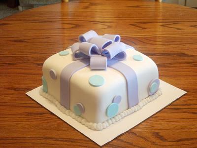 Present Cake - Cake by SugarCo