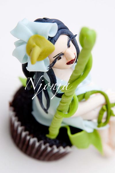Blue Flower Elf Cupcake  - Cake by Njonja