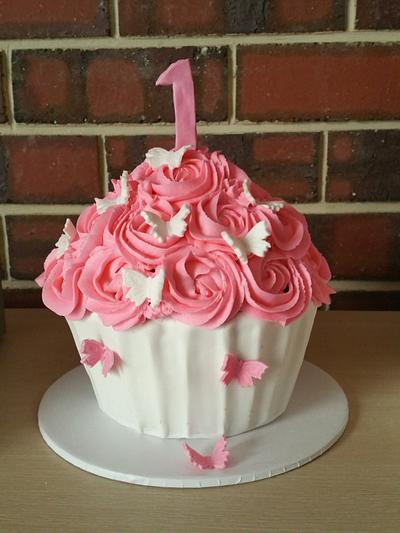 Baby girl 1st birthday smash cake - Cake by Helen's cakes 