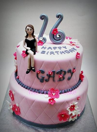 Sweet 16 - Cake by The Pinkery Cake