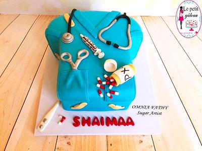 Doctor cake - Cake by Omnia fathy - le petit gateau