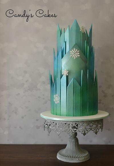 Frozen Inspired castle - Cake by candyscakes