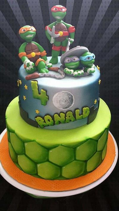 ninja turtles cake - Cake by mellowyellow