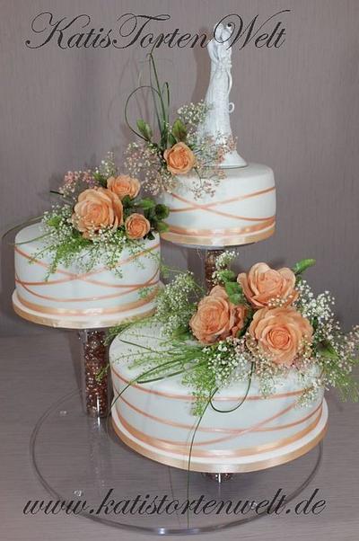Wedding Cake - Cake by Katerina Schneider