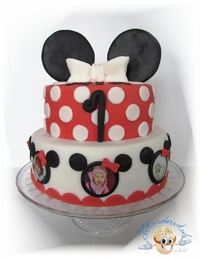 Minnie Mouse Birthday Cake - Cake by Michaela Wolf  Zuckerschneckerls Tortendeko und WECS.eU Lebensmitteldruck